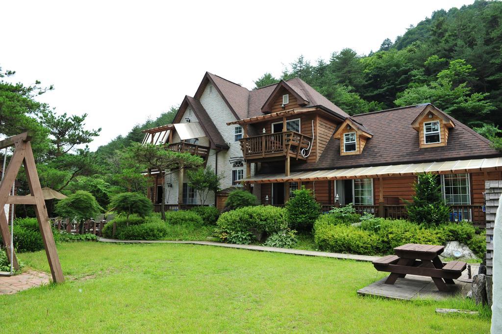 Bench House Villa พยองซาง ภายนอก รูปภาพ