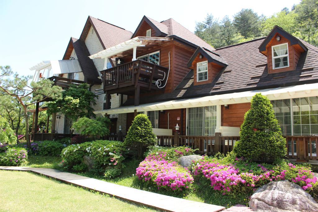 Bench House Villa พยองซาง ภายนอก รูปภาพ