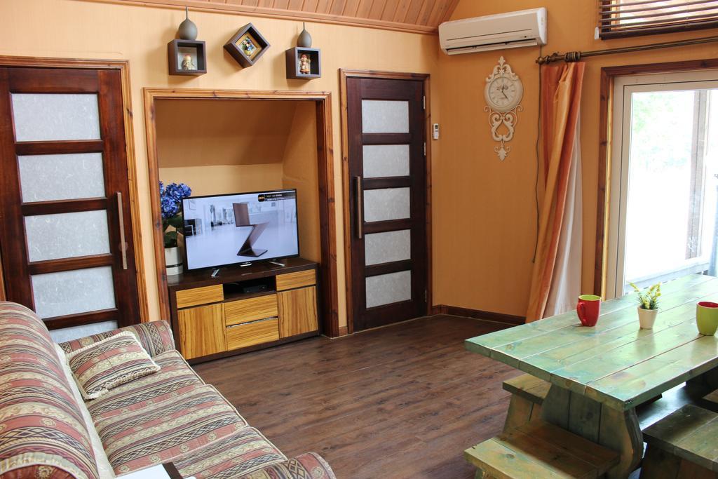 Bench House Villa พยองซาง ภายนอก รูปภาพ